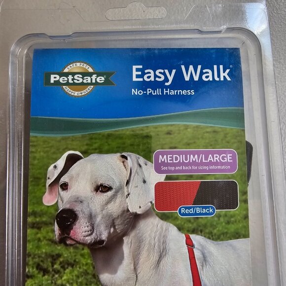 NIB PetSafe Easy Walk No Pull Dog Harness Red/Black Size Med/Large 40 to 65 lbs - Picture 2 of 6